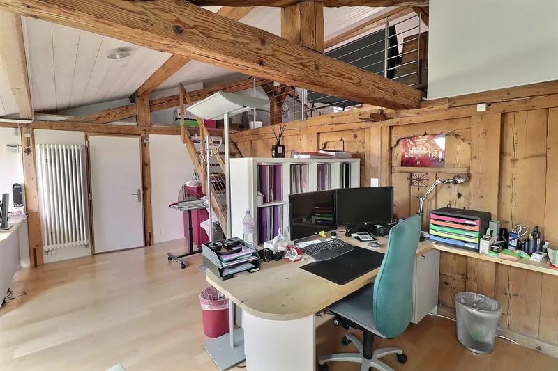 Immeuble 10 pièces à Gruyères — photo 3