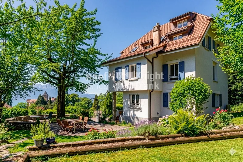 House / Villa 12.5 rooms in Blonay - Saint-Légier