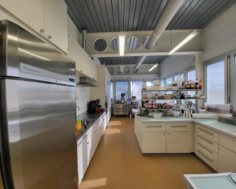 Gewerbe 5 Zimmer in Bursins