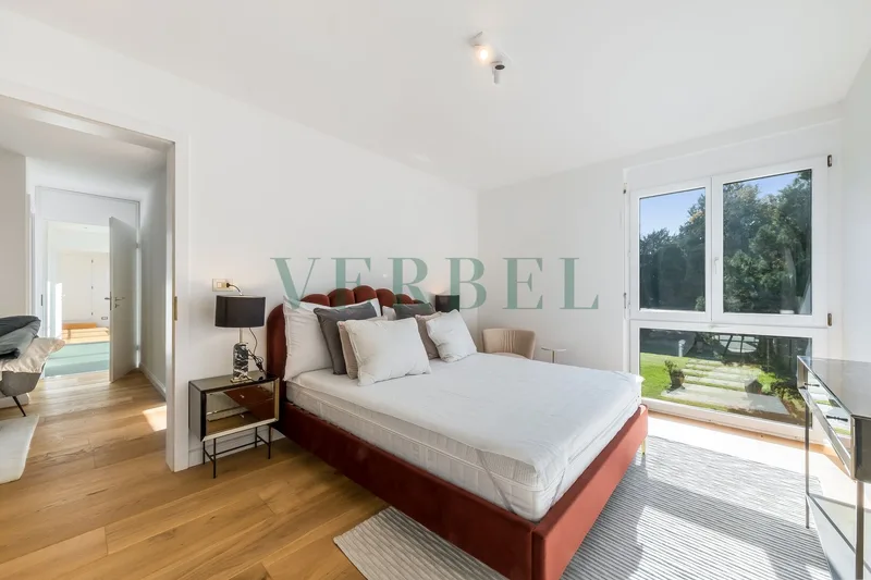 Maison / Villa 8.5 pièces à Montreux — 8