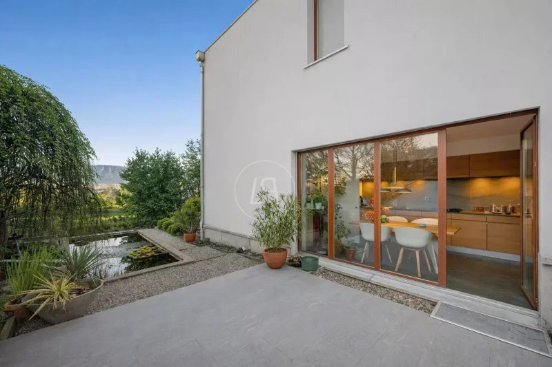 Maison / Villa 12 pièces à Vernier — photo 9