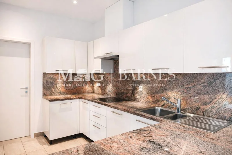 Maison / Villa 7.5 pièces à Vezia — 9