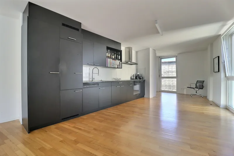 Gewerbe 4.5 Zimmer in Pérolles — photo 4