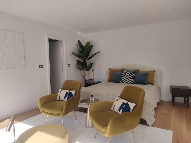 Maison / Villa 9.5 pièces à Clarens — 13