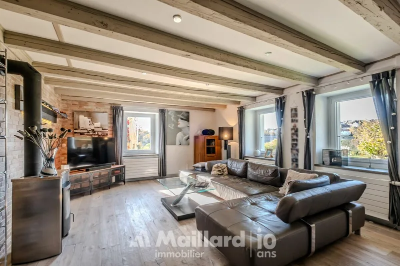 House / Villa 11 rooms in Lavigny — 10