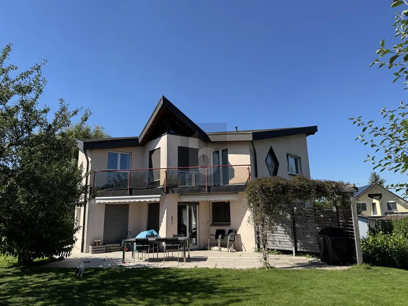 House / Villa 5.5 rooms in Avry
