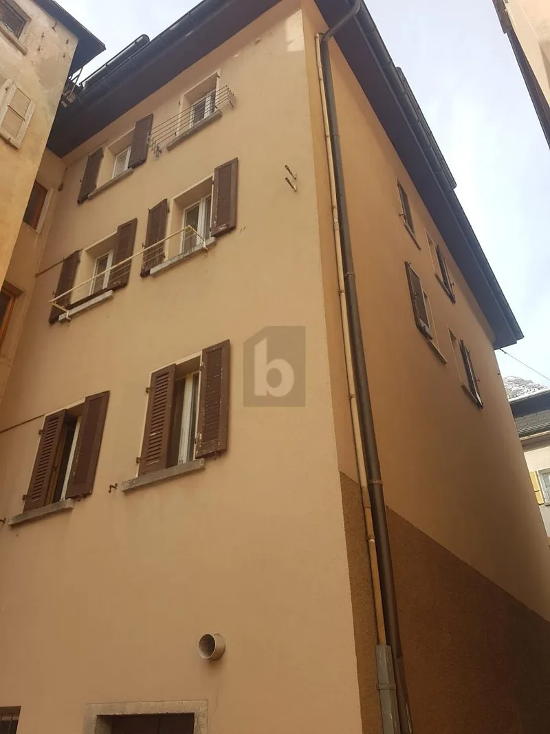 Immeuble 10 pièces à Ortsmitte — photo 2