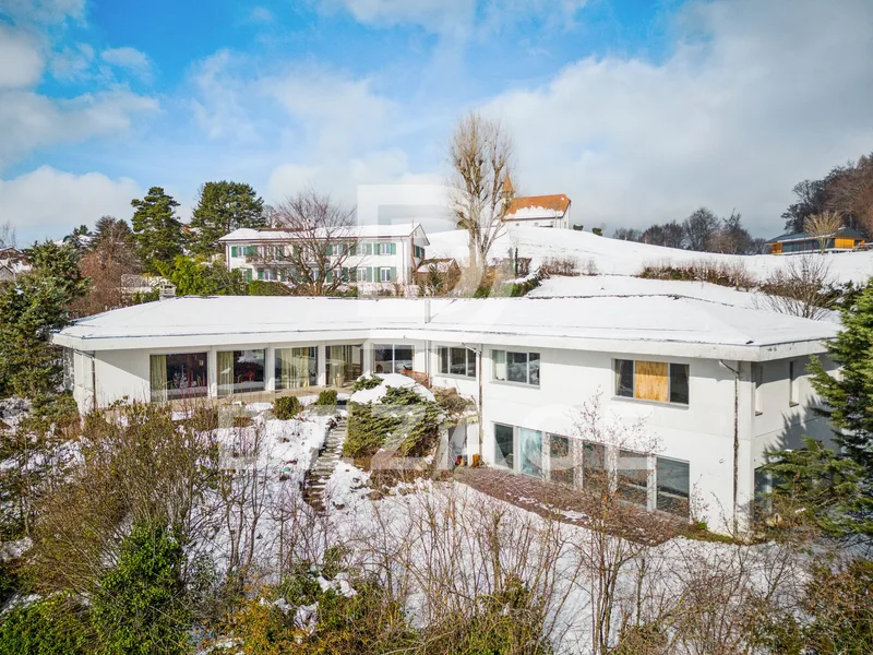 Maison / Villa 8 pièces à Épalinges