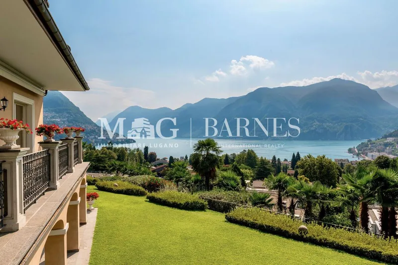 House / Villa 18 rooms in Lugano — 2