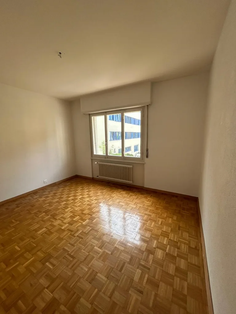 Apartment 3 rooms in sous-gare — 3