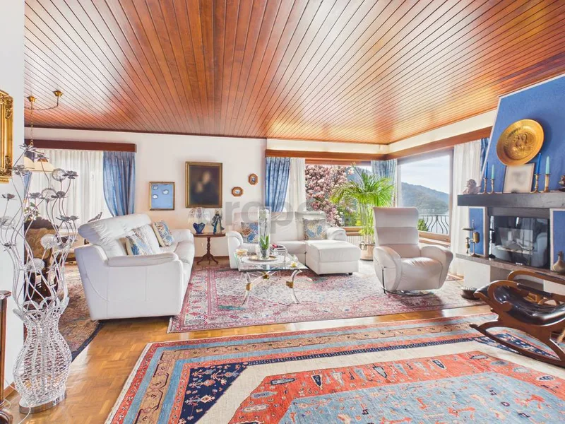 Maison / Villa 7 pièces à Bissone — 2