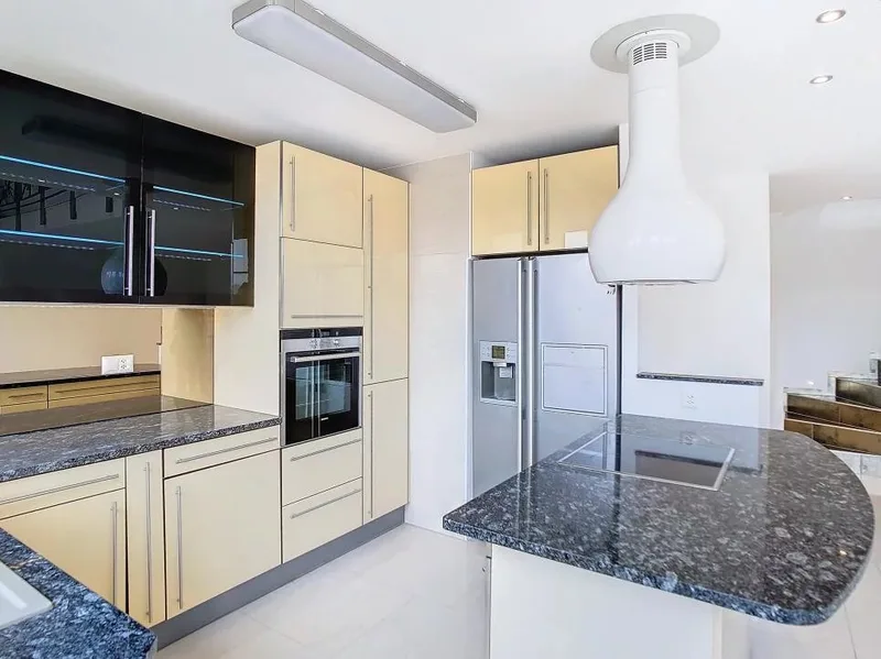 Apartment 6 rooms in La Chaux-de-Fonds — 4
