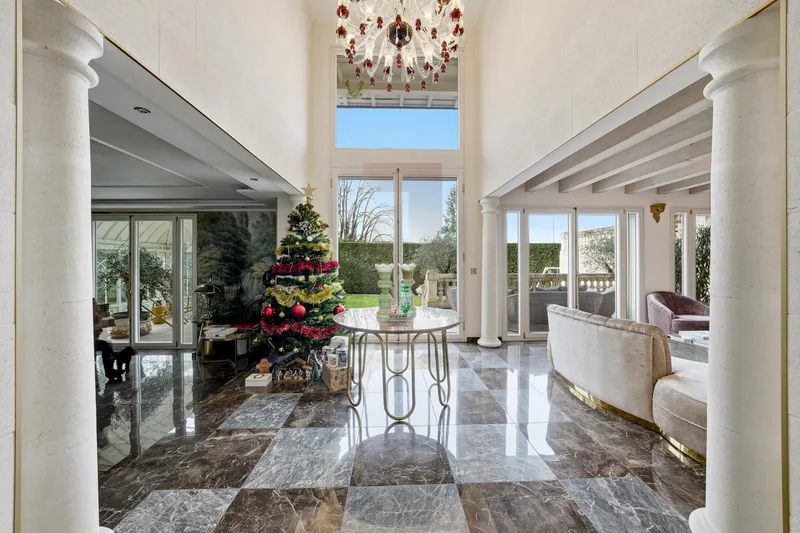 Maison / Villa 8 pièces à Cologny — 2