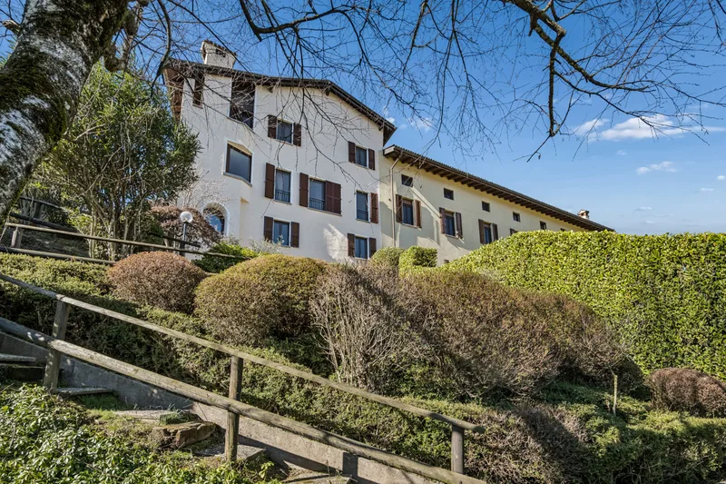 Maison / Villa 7.5 pièces à Collina d'Oro