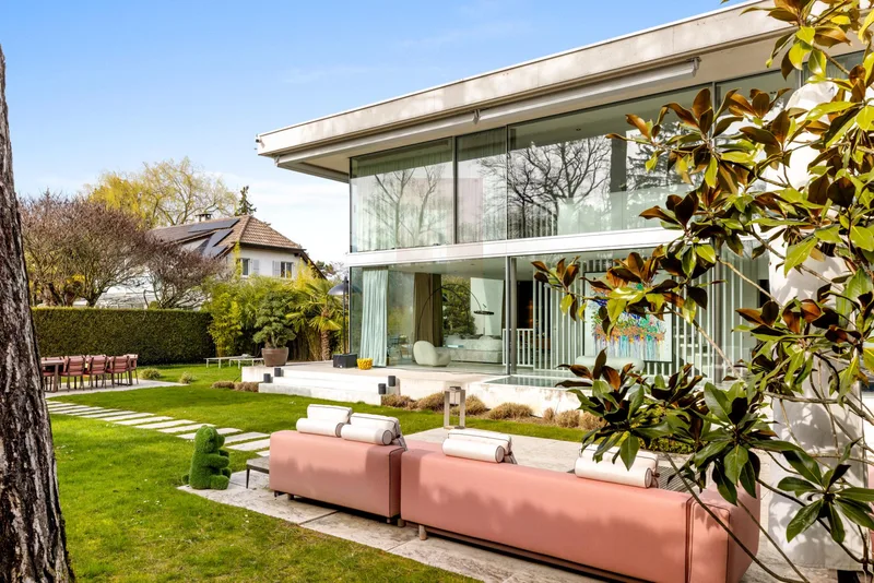 Maison / Villa 8 pièces à Collonge-Bellerive — photo 2