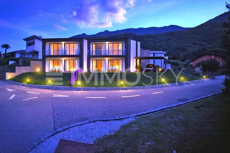 House / Villa 8 rooms in Bellinzona