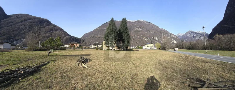 Terrain à Cevio