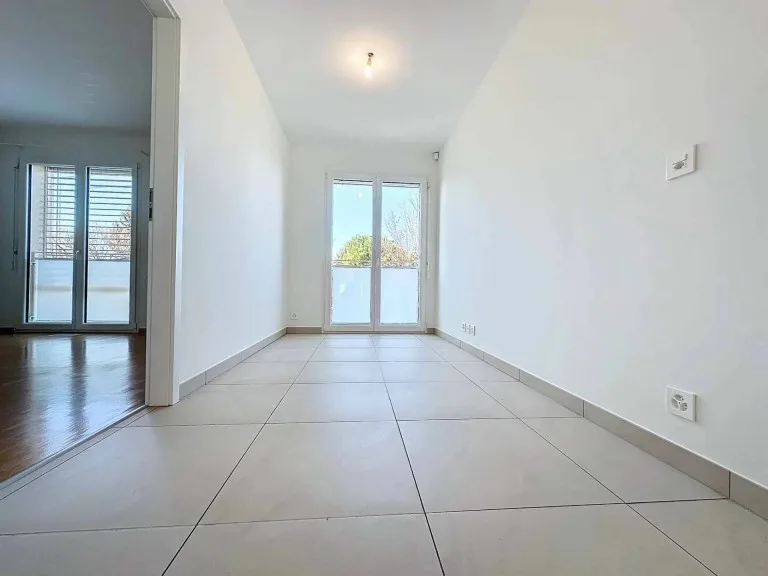 Apartment 5 rooms in Corsier — 12