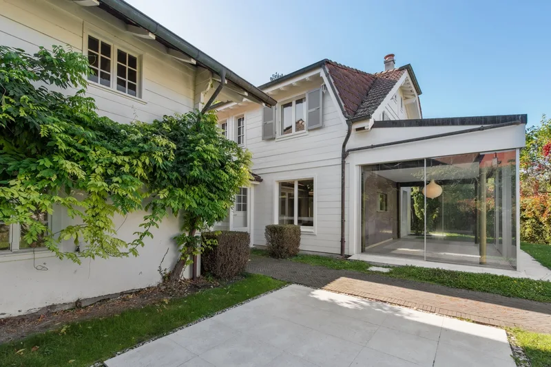 Maison / Villa 9 pièces à Bellevue — photo 2