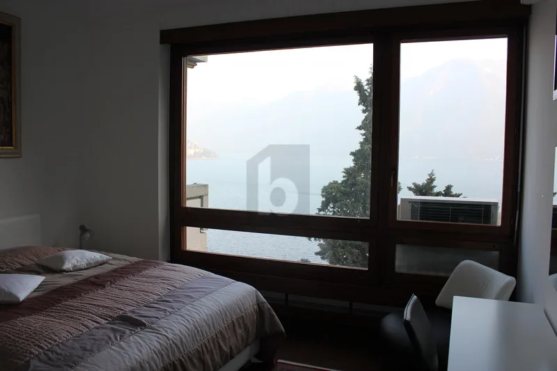 Commercial 2.5 rooms in Paradiso — 2
