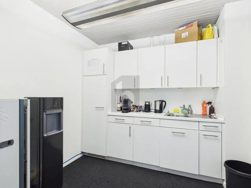 Commercial 7 rooms in Europaallee — 5