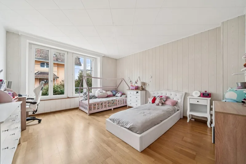Maison / Villa 13.5 pièces à Neuchâtel — photo 8