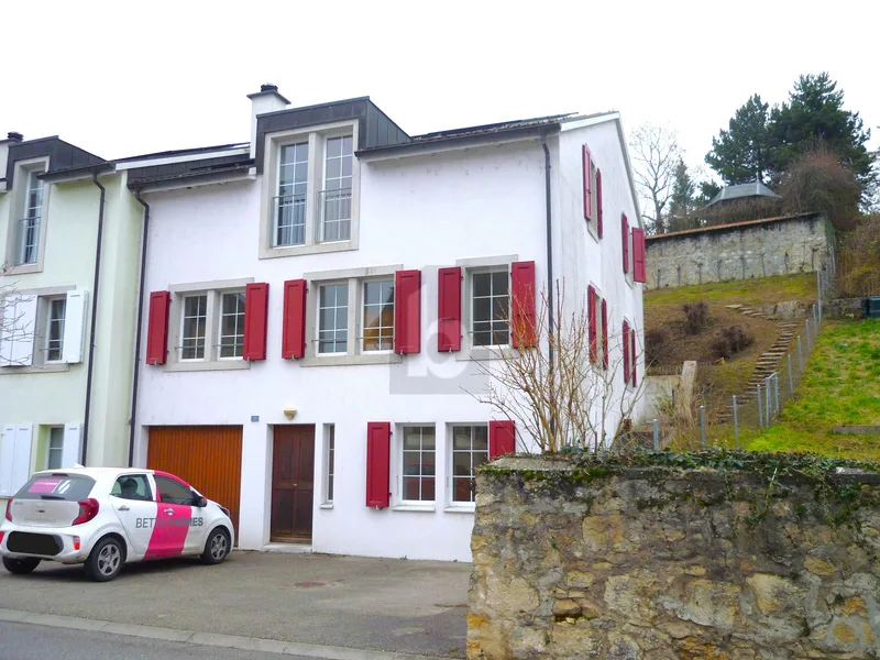 Maison / Villa 7.5 pièces à Milvignes