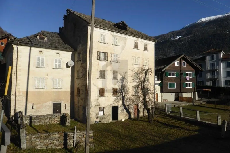 Maison / Villa 10 pièces à Faido