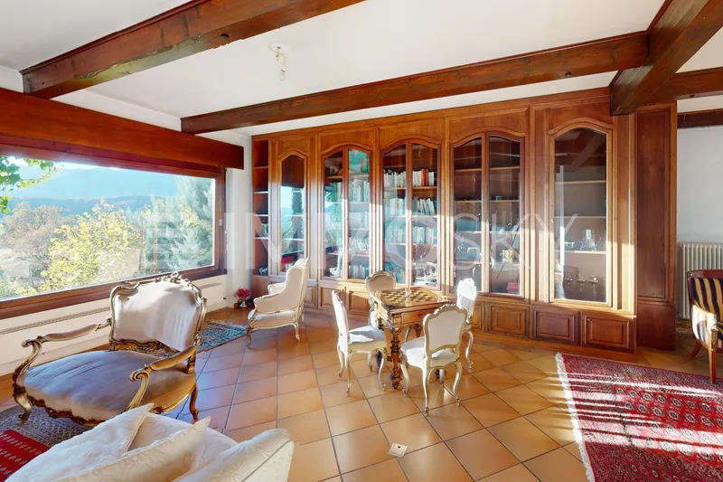 Maison / Villa 9 pièces à Villa Paradiso — 3