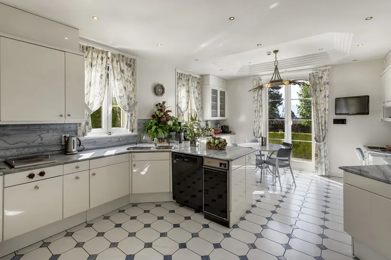 House / Villa 8.5 rooms in Lausanne — 7