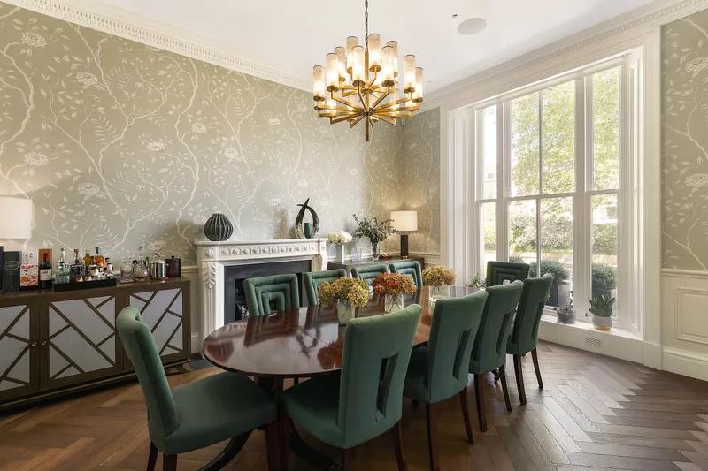 House / Villa 6 rooms in Holland Park — photo 4