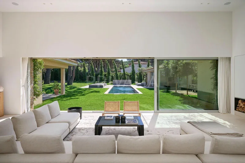 House / Villa 9 rooms in Saint-Tropez — 2