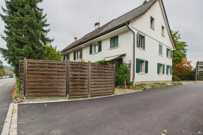 House / Villa 5.5 rooms in Dübendorf