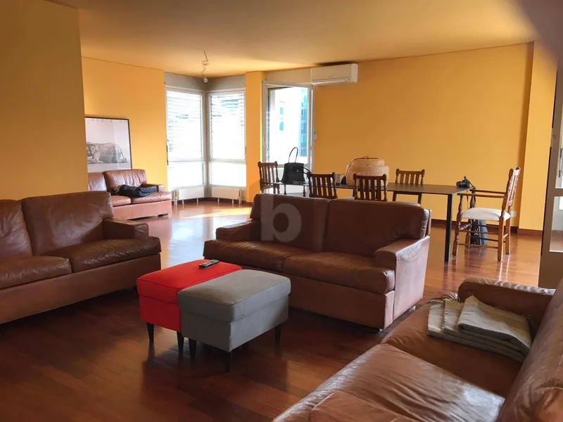 Appartement 5.5 pièces à Zentrum — 2