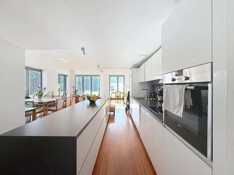 Apartment 5 rooms in Eaux-Vives — 2