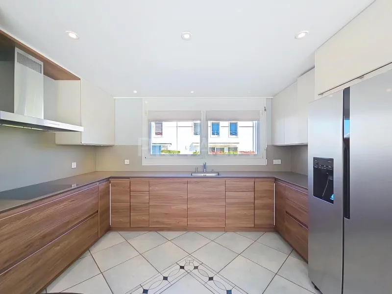 Maison / Villa 6.5 pièces à Troinex — photo 3