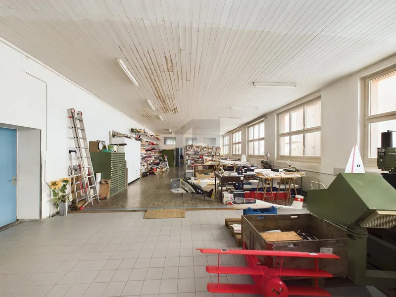 Gewerbe 10 Zimmer in Degersheim — photo 5
