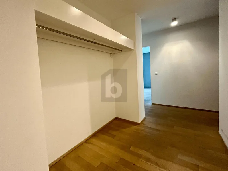 Apartment 4.5 rooms in Zürich — photo 2