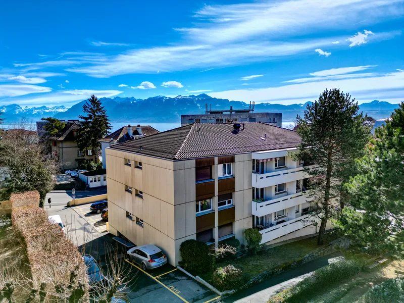 Apartment 2.5 rooms in Pully