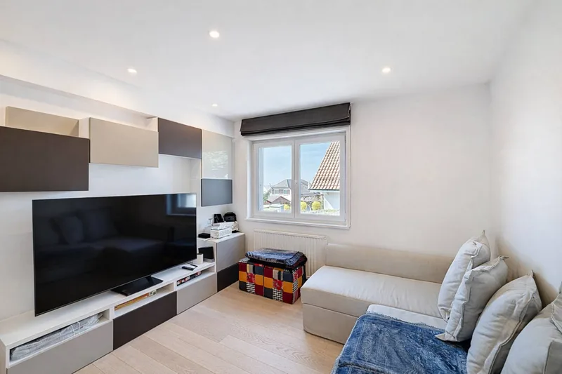 House / Villa 6.5 rooms in Pully — 8