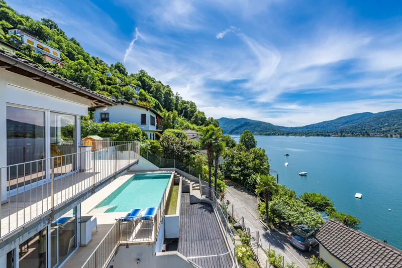 Maison / Villa 5 pièces à Collina d'Oro — 4