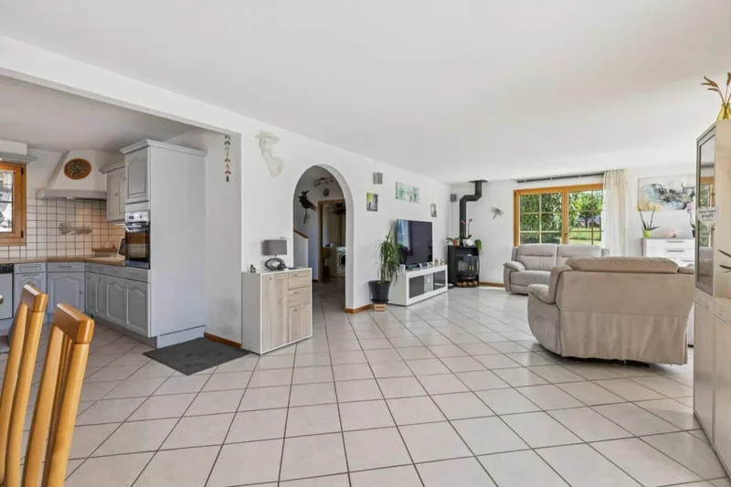 Maison / Villa 5.5 pièces à Suchy — photo 8