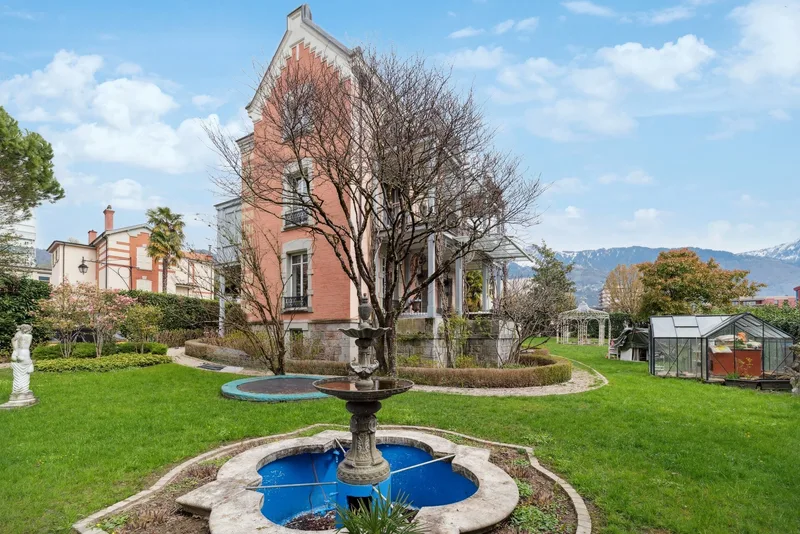 Maison / Villa 10.5 pièces à Villas Dubochet — 2