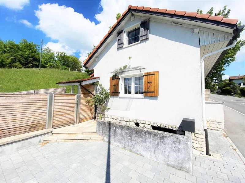 Maison / Villa 2.5 pièces à Croix-Blanche