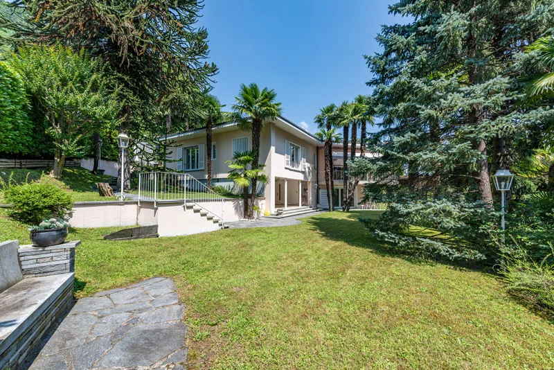 Maison / Villa 14 pièces à Agno — 2