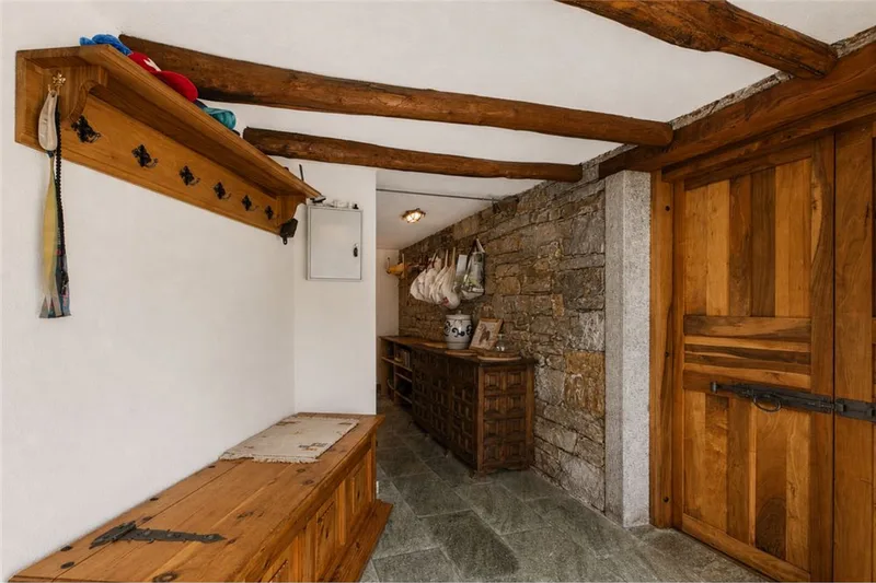 Maison / Villa 4 pièces à Leontica — photo 18
