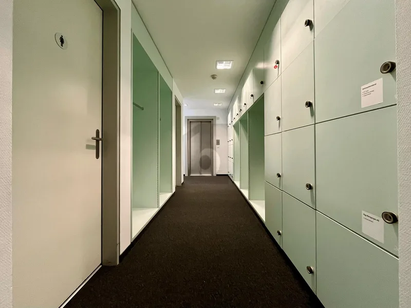 Commercial 7 rooms in Zürich — 3