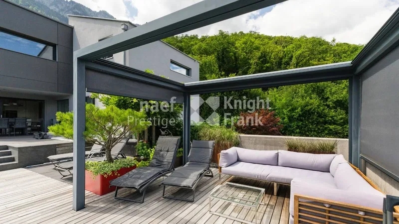 House / Villa 7.5 rooms in Muraz — photo 4