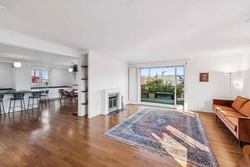 Appartement 6 pièces à Carouge — 3