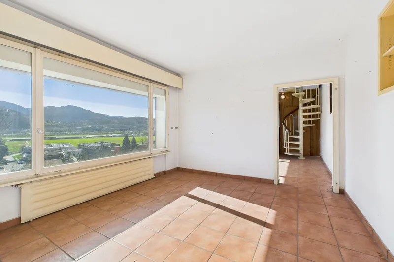 House / Villa 6 rooms in Mondonico — 25
